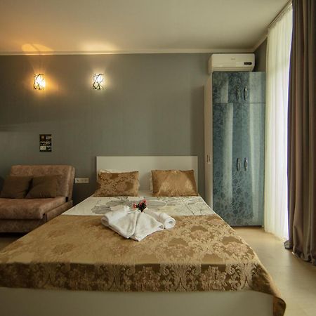 Tower Apartments Батуми Екстериор снимка