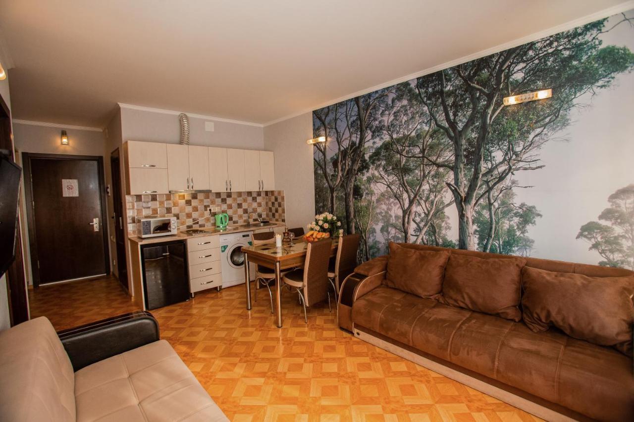 Tower Apartments Батуми Екстериор снимка