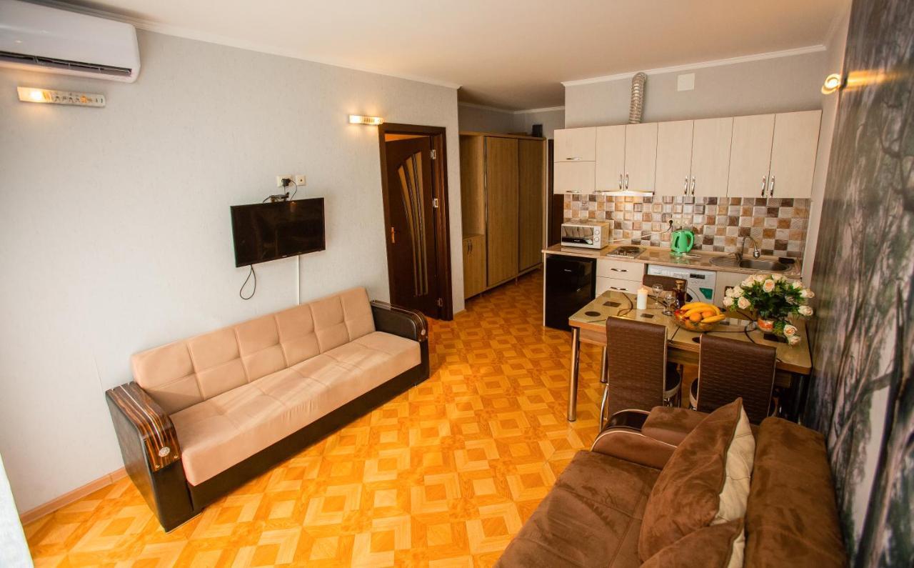 Tower Apartments Батуми Екстериор снимка