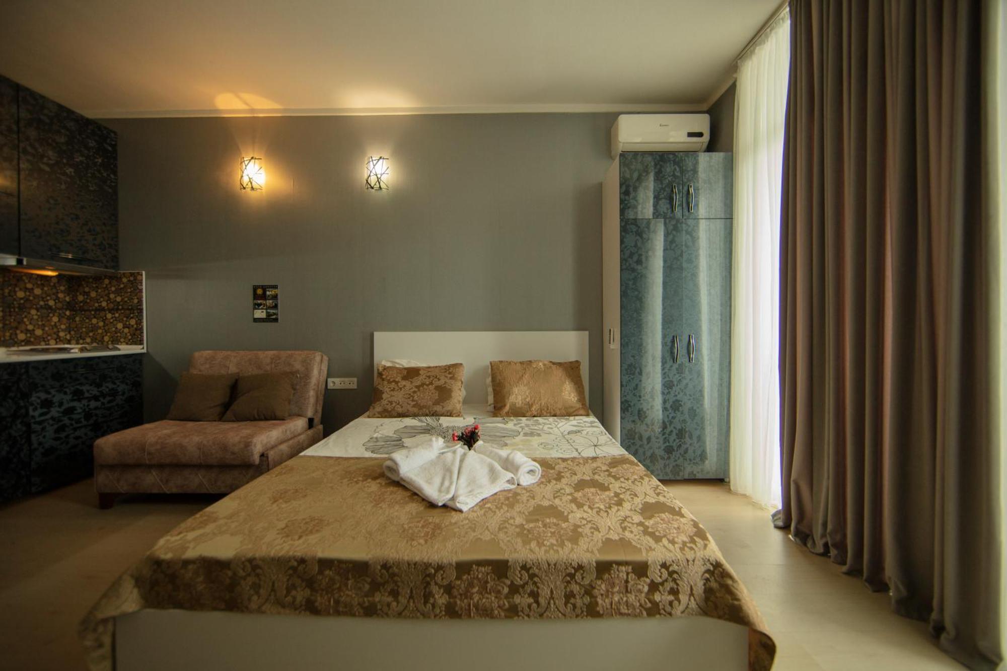 Tower Apartments Батуми Екстериор снимка