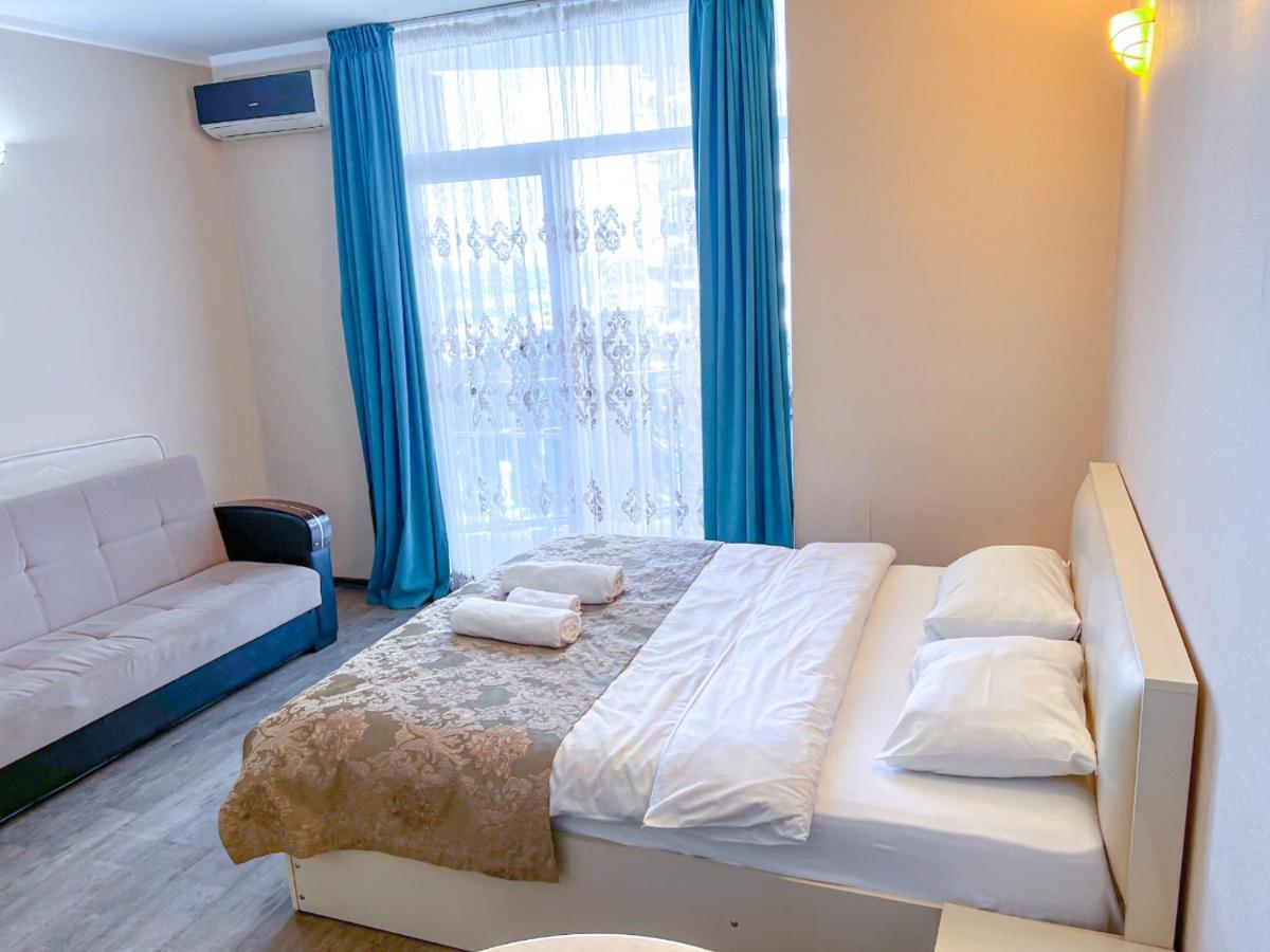 Tower Apartments Батуми Екстериор снимка