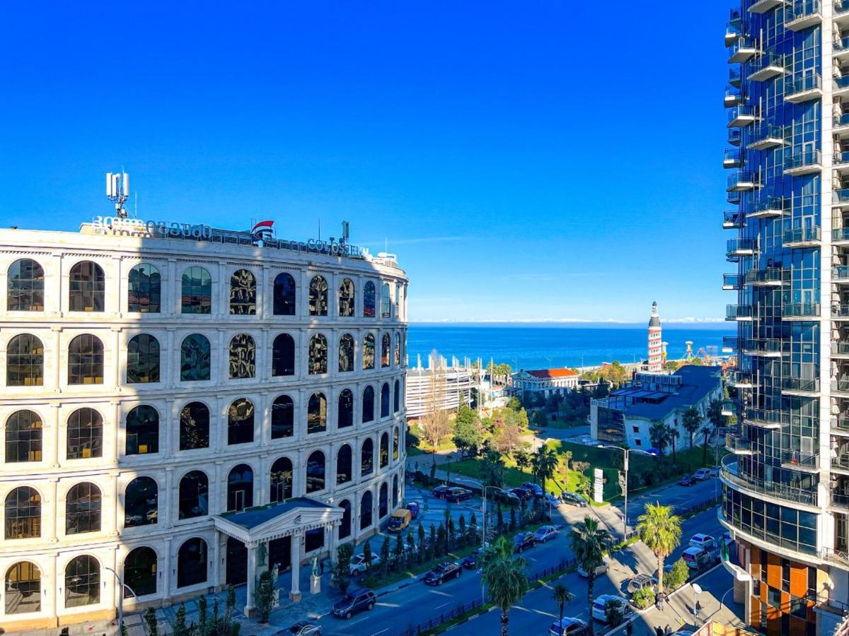 Tower Apartments Батуми Екстериор снимка